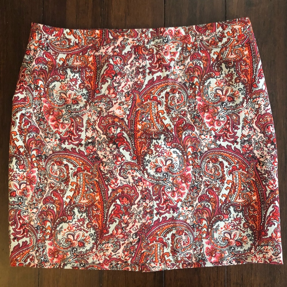 NWT Loft Paisley Skirt